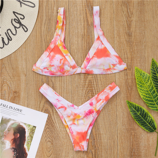 Stylish New Triangle Bikini - Essential Swimwear for Every Wardrobe