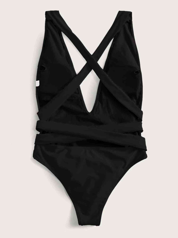 Sexy Halter Neck Deep V Tied One-Piece Swimsuit - Elegant Swimwear