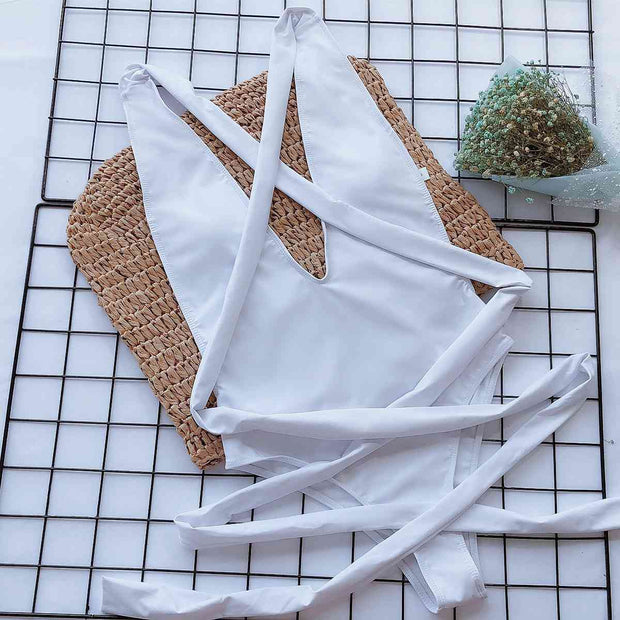 Sexy Halter Neck Deep V Tied One-Piece Swimsuit - Elegant Swimwear