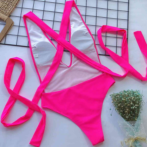 Sexy Halter Neck Deep V Tied One-Piece Swimsuit - Elegant Swimwear